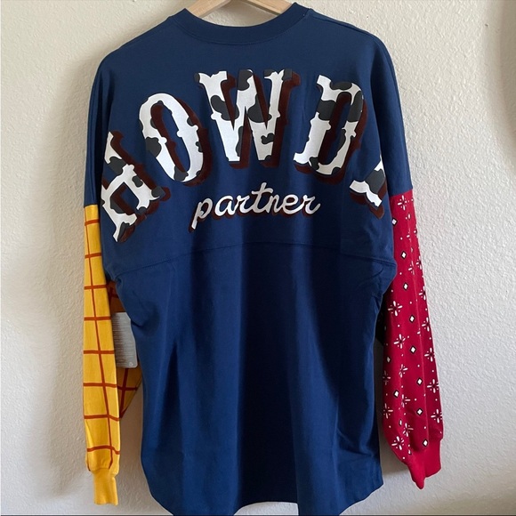 Disney Spirit Jersey Woody Howdy Partner 25th Anniversary - Small - Picture 7 of 10
